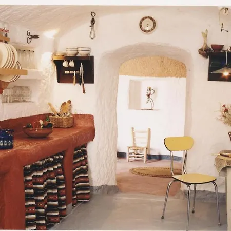 Cuevas Alcobas Baza